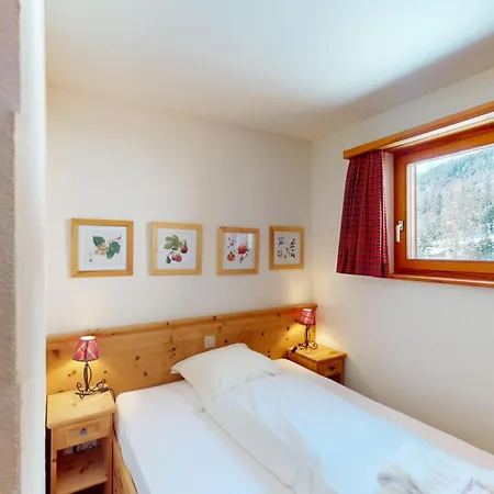 Ambretta Og Appartamento Champfer